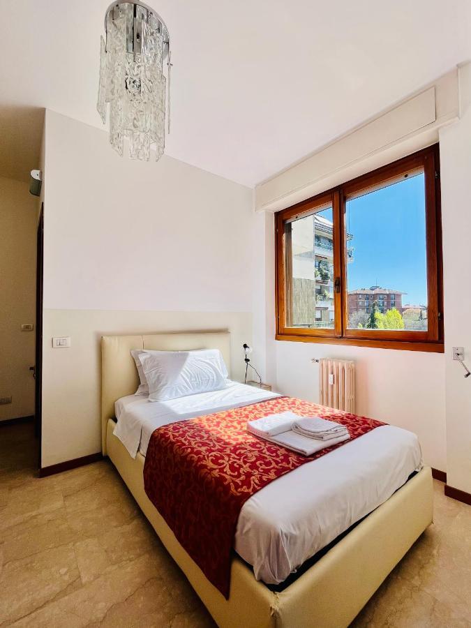 Green Guest House Milano Dış mekan fotoğraf
